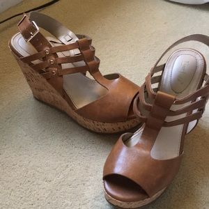 Brown wedges